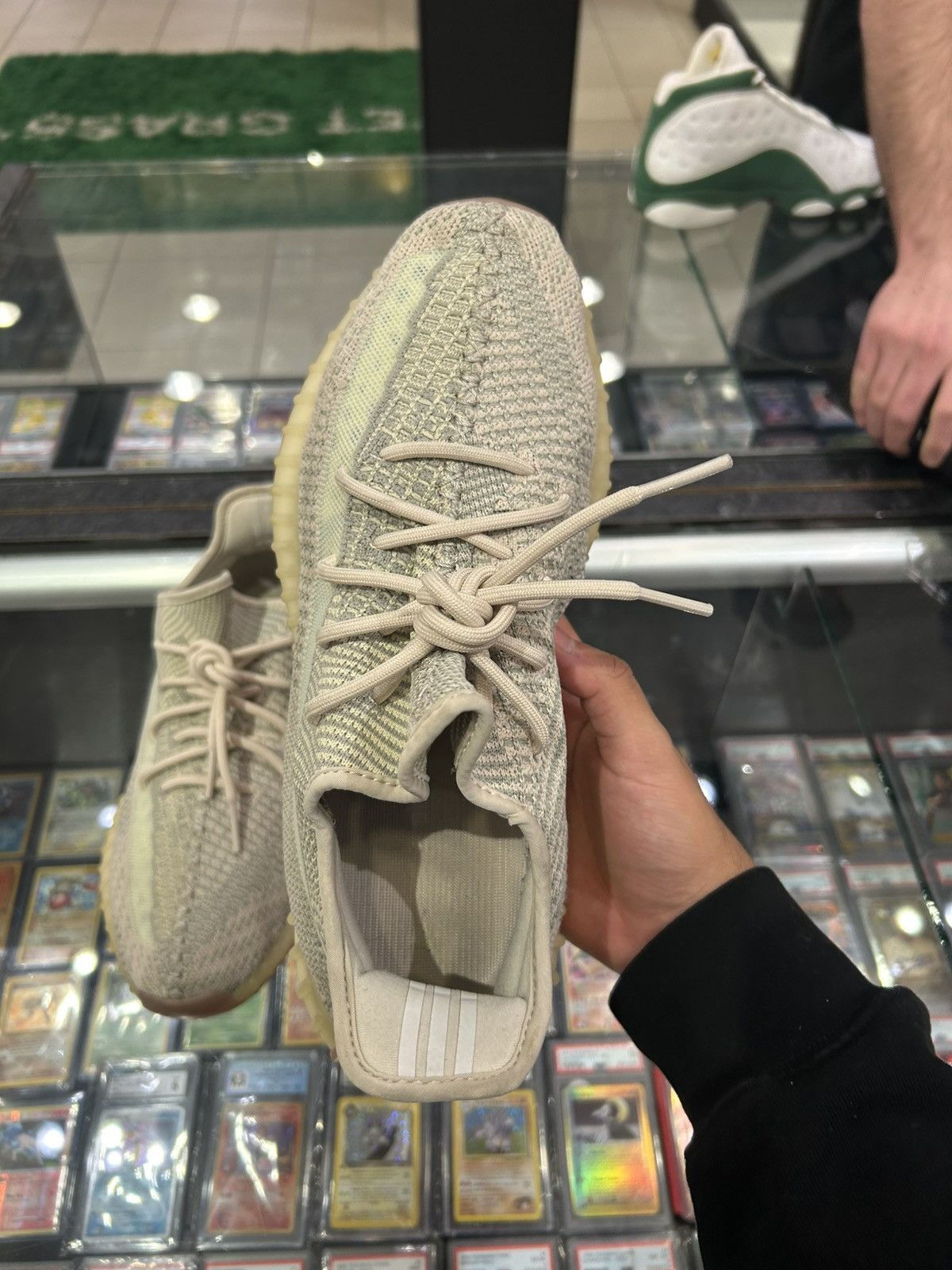 Yeezy Yeezy 350 Citrin Size US 12 / EU 45 - 3 Thumbnail