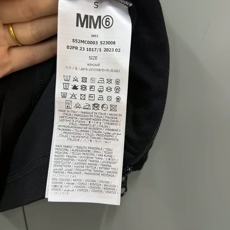 Maison Margiela Maison Margiela Size S Black oblique zipper logo printed s Size 33" - 5 Thumbnail