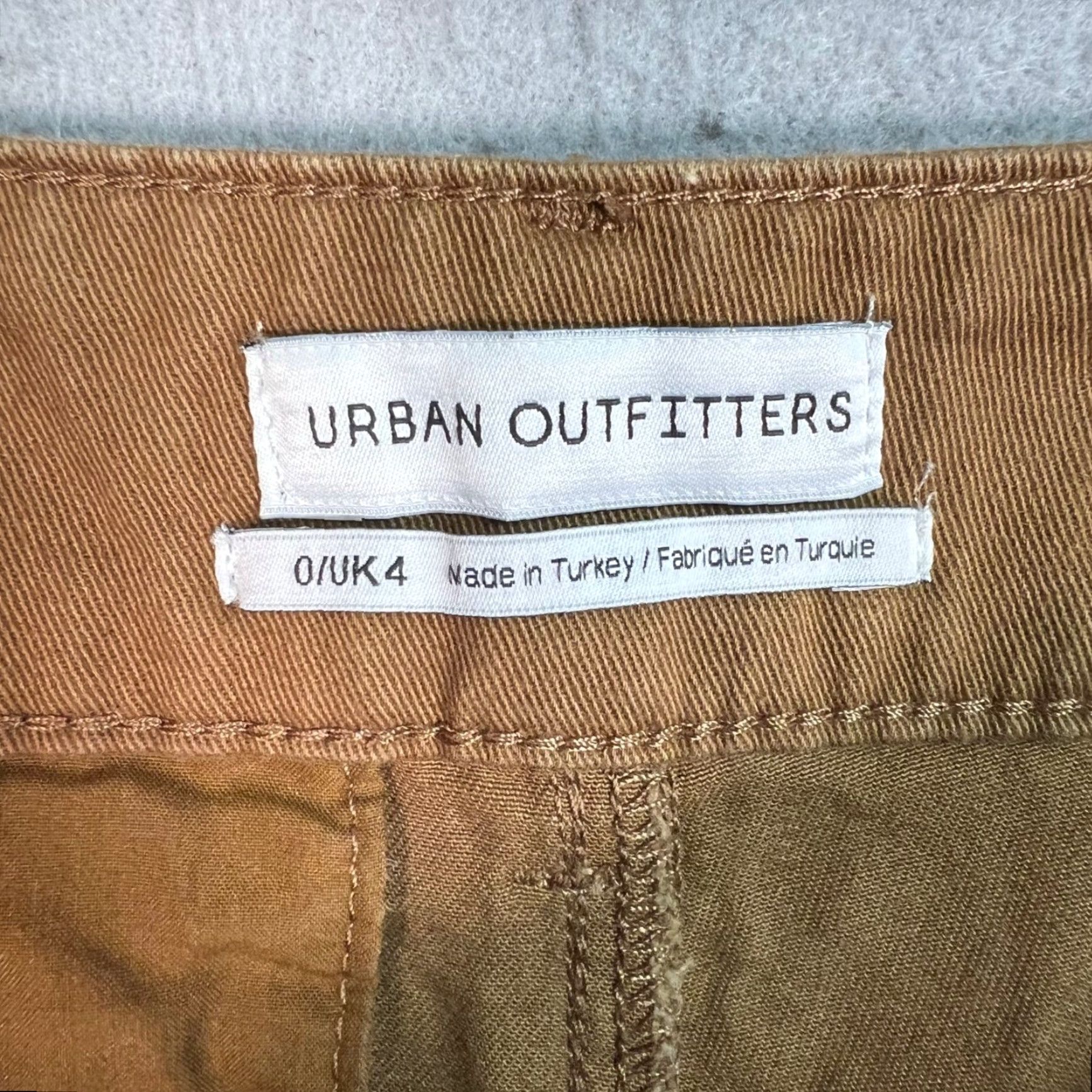 Urban Outfitters VINTAGE Urban Outfitters Chino Pants Womens Straight Leg 0 28in Inseam Tan Cotton Size 25" / US 0 / IT 36 - 4 Thumbnail