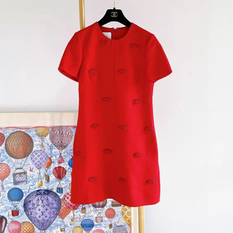 Valentino Valentino Red heavy work dress Size XS / US 0-2 / IT 36-38 - 1 Thumbnail