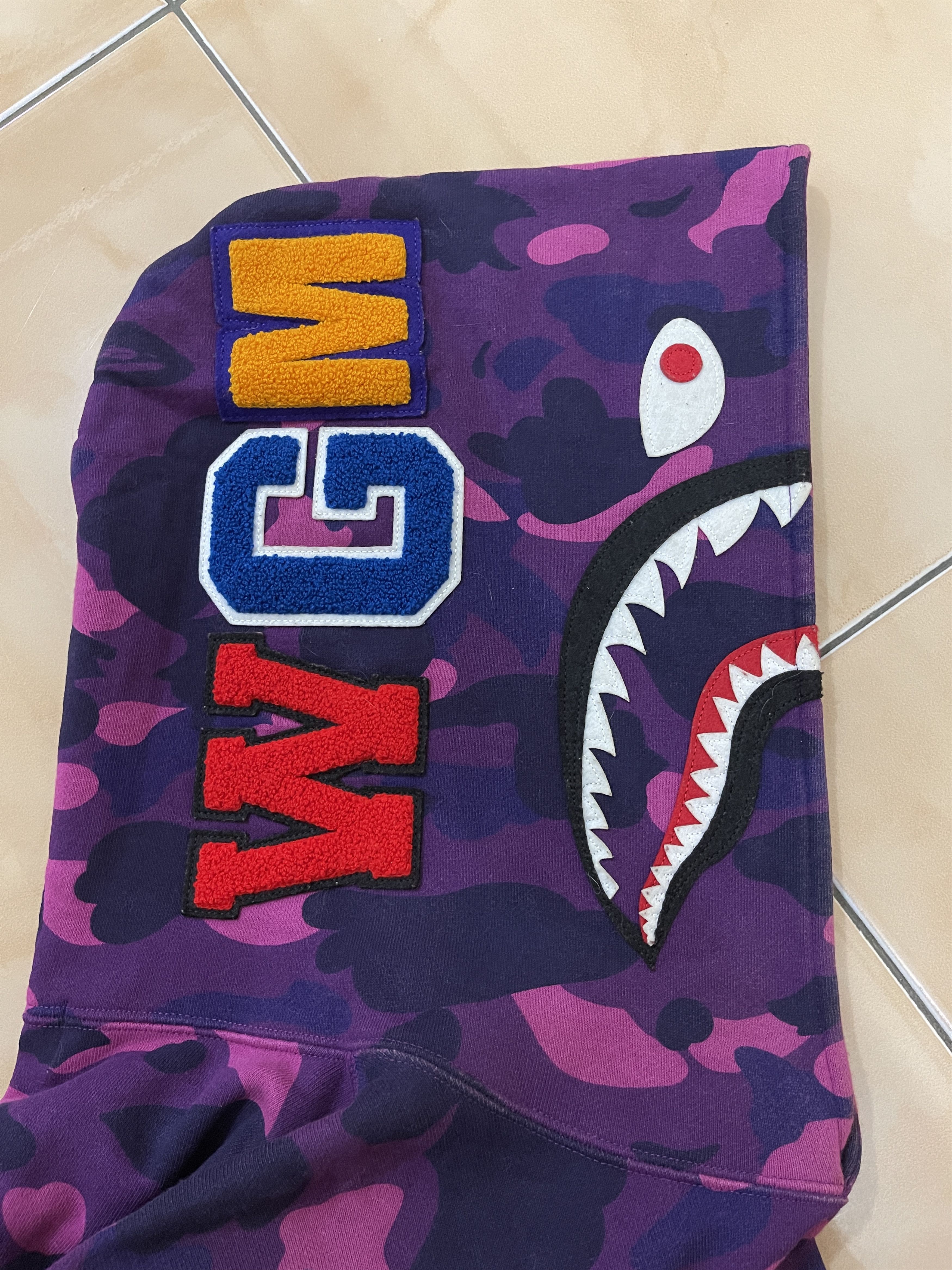 Bape Color Camo Shark Pullover Hoodie Size US L / EU 52-54 / 3 - 4 Thumbnail