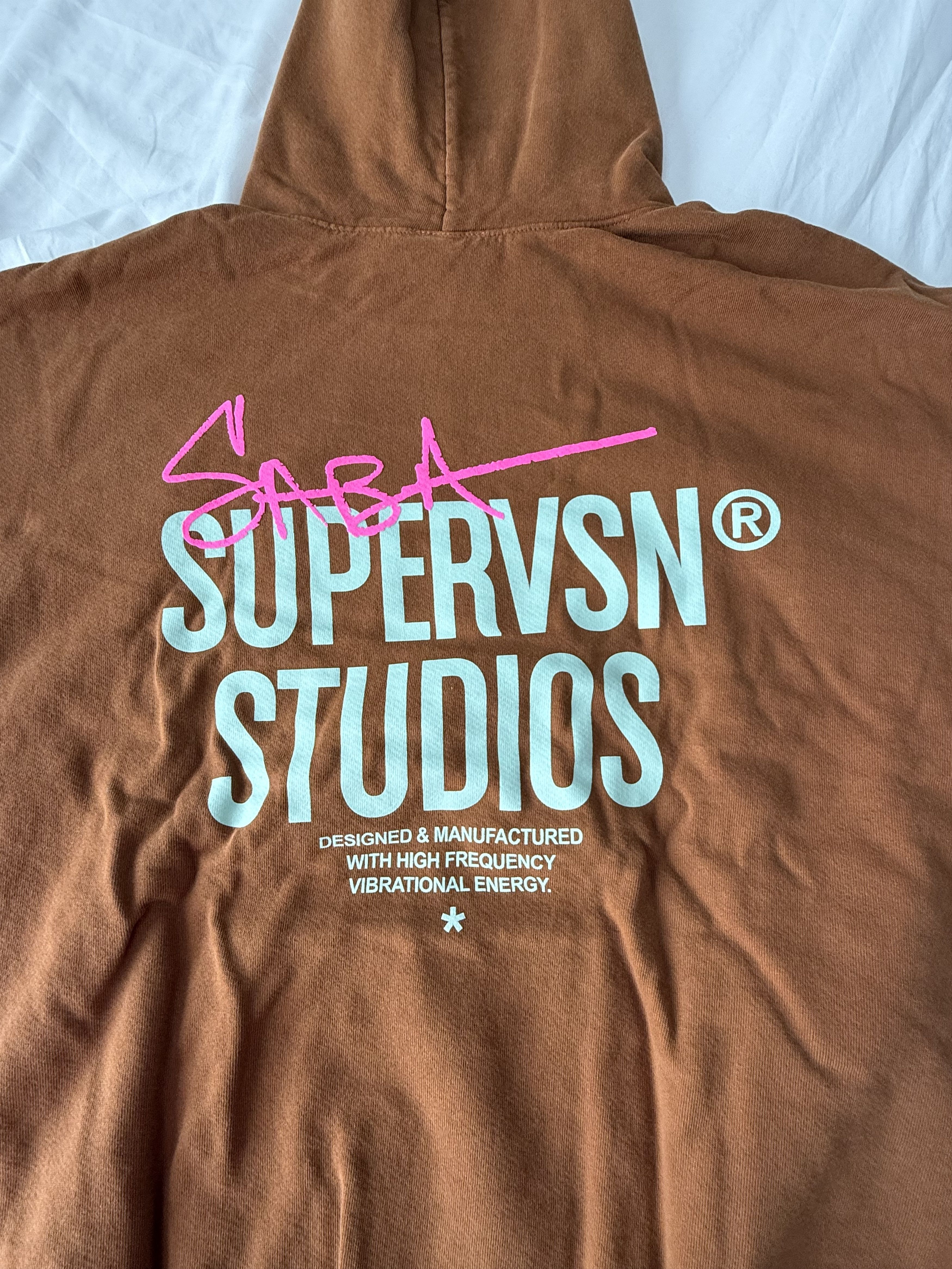 Supervsn Supervsn Studios x Saba "Few Good Things" Size US XXL / EU 58 / 5 - 1 Thumbnail