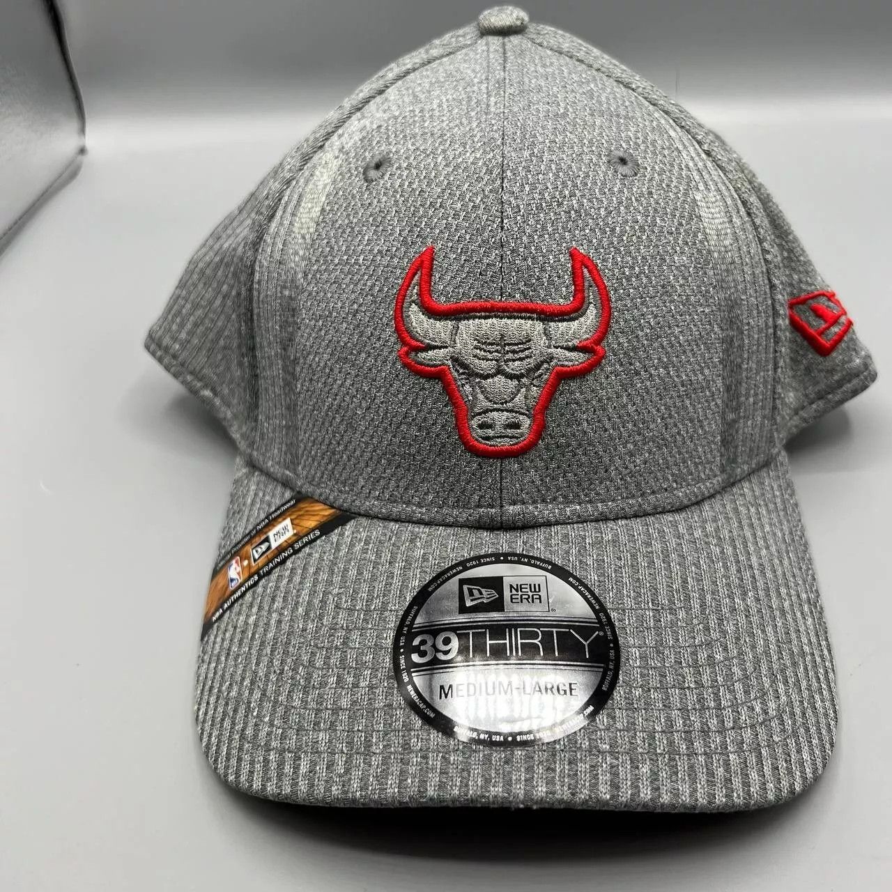 New Era Chicago Bulls Hat Men M-L Gray Stretch Fitted Cap New Size ONE SIZE - 1 Thumbnail