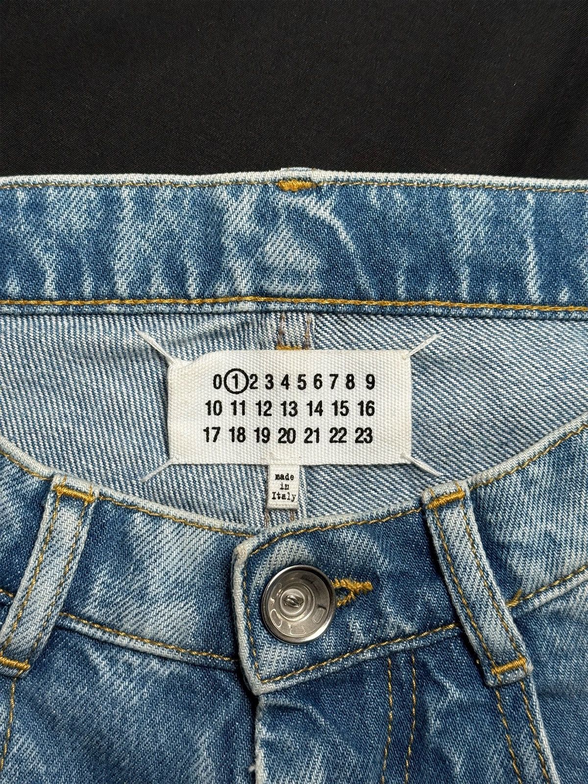 Maison Margiela Maison Margiela contrast pockets faded denim pants Size 26" / US 2 / IT 38 - 4 Thumbnail