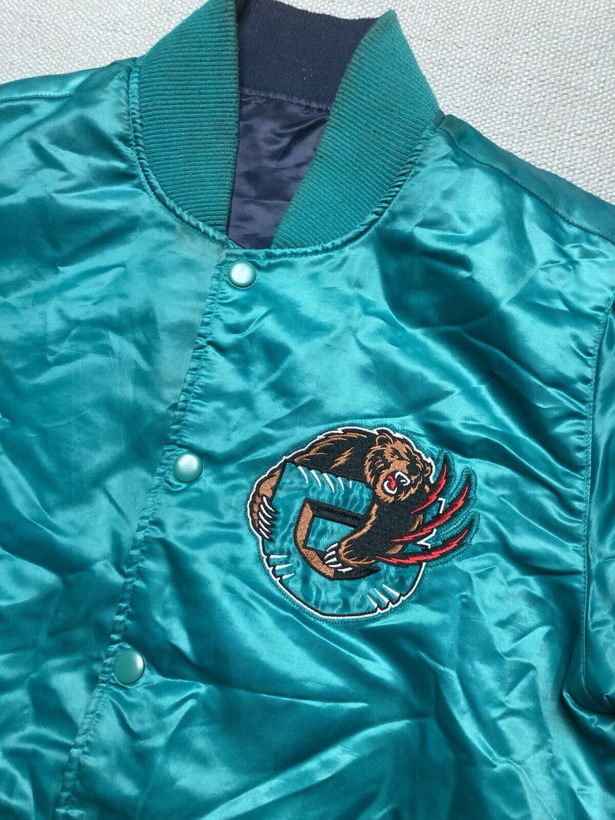 Starter × Vintage VTG starter satin jacket Vancouver Grizzlies reversible M Size US M / EU 48-50 / 2 - 5 Thumbnail