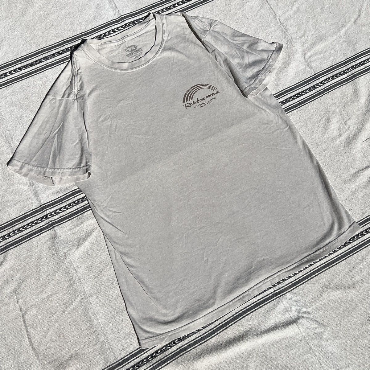 Other Rainbow Drive-In Tee Size US L / EU 52-54 / 3 - 2 Thumbnail