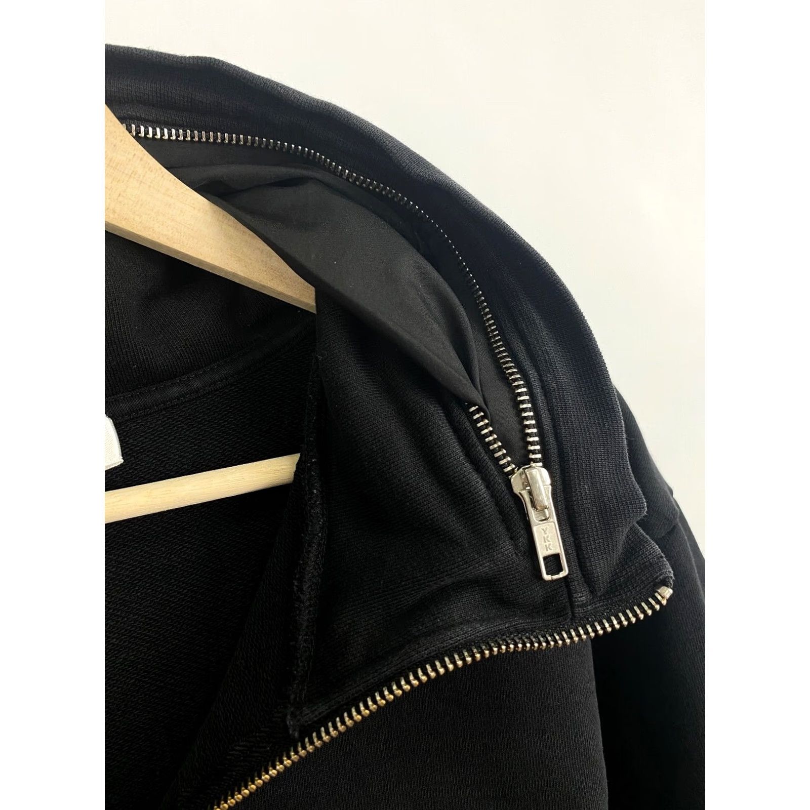 Alexander McQueen Alexander McQueen Hoodie Zipped Collar Black Y2K Retro Rare Size S Mens Size US S / EU 44-46 / 1 - 7 Thumbnail