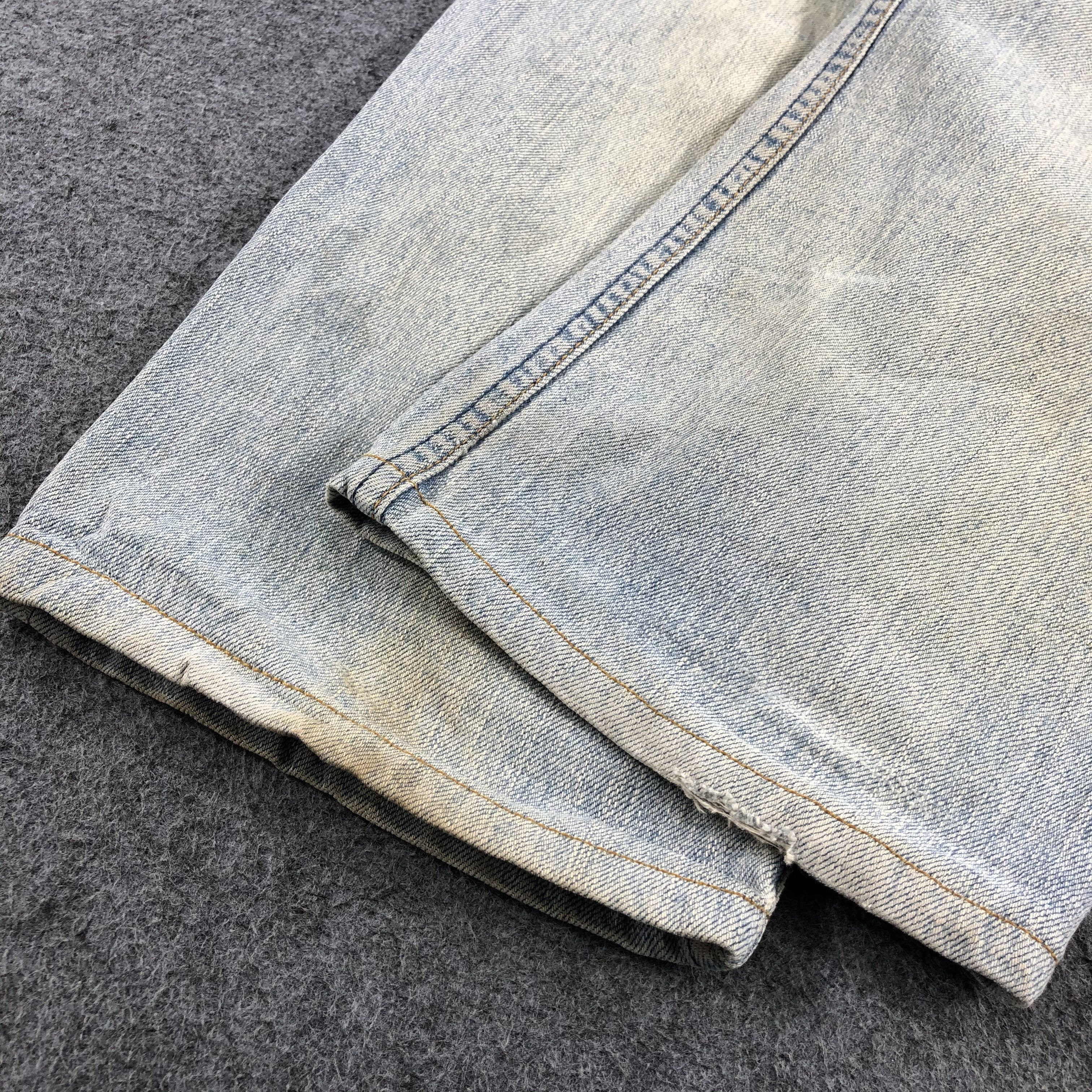 Levi's × Vintage Vintage Light Wash Levis 502 Jeans-JM1372 Size US 31 - 5 Thumbnail