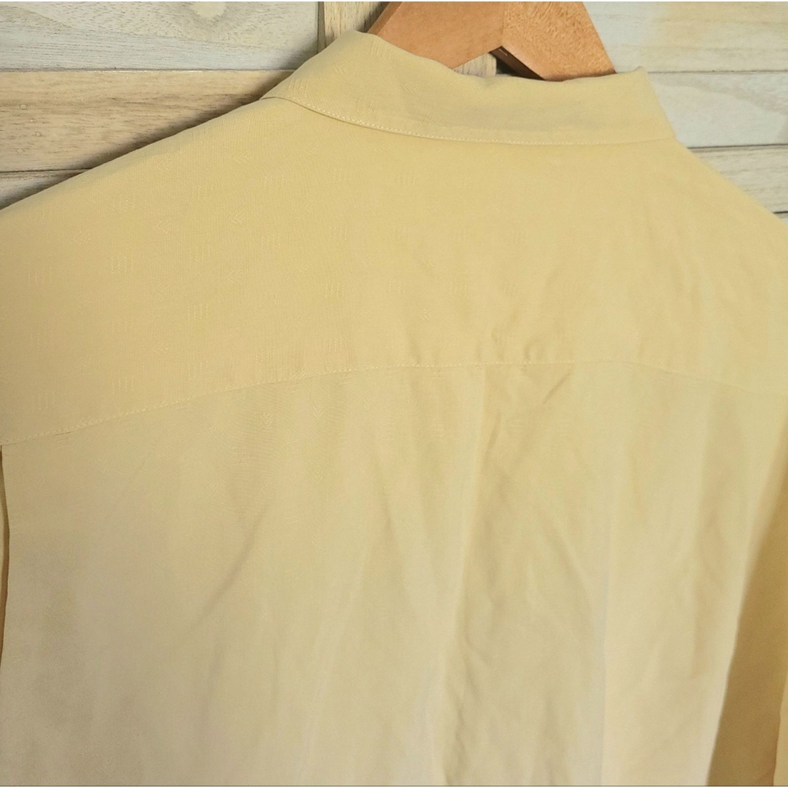 Tommy Bahama Tommy Bahama 100% Silk Mens Short Sleeve XL Like New Yellow Size US XL / EU 56 / 4 - 8 Thumbnail
