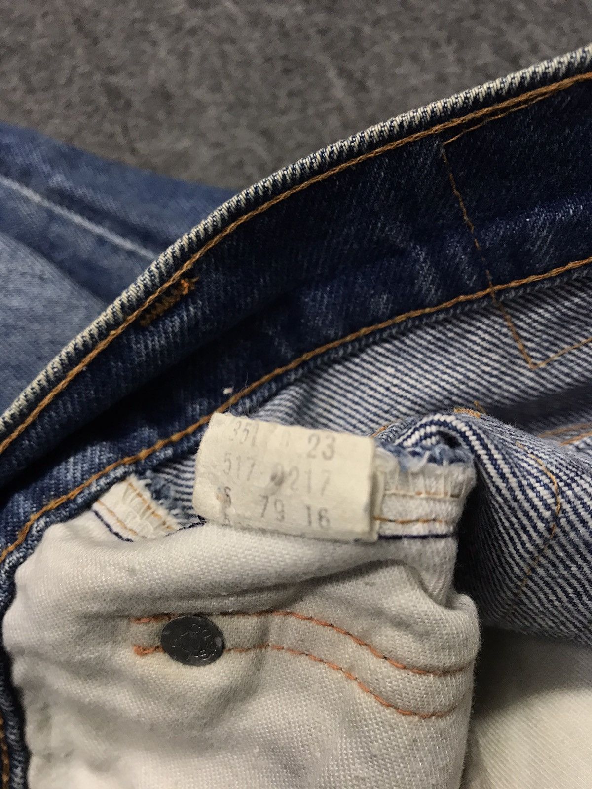 Levi's Vintage Clothing Levi's Lot 517-0217 Indigo Denim Jeans Relaxed Tapered Size US 29 - 10 Thumbnail