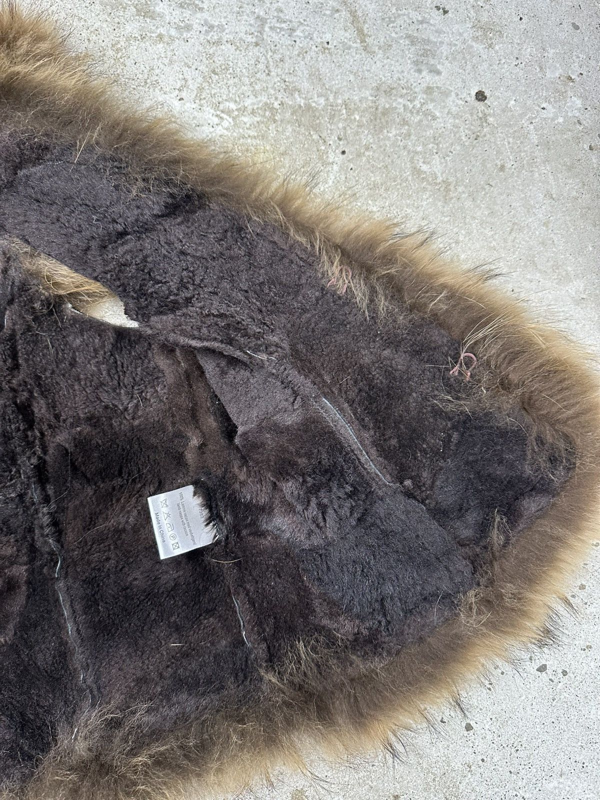 If Six Was Nine Vintage Y2K Lamb Leather Patchwork Vest Racoon Fur japan Size US S / EU 44-46 / 1 - 9 Thumbnail