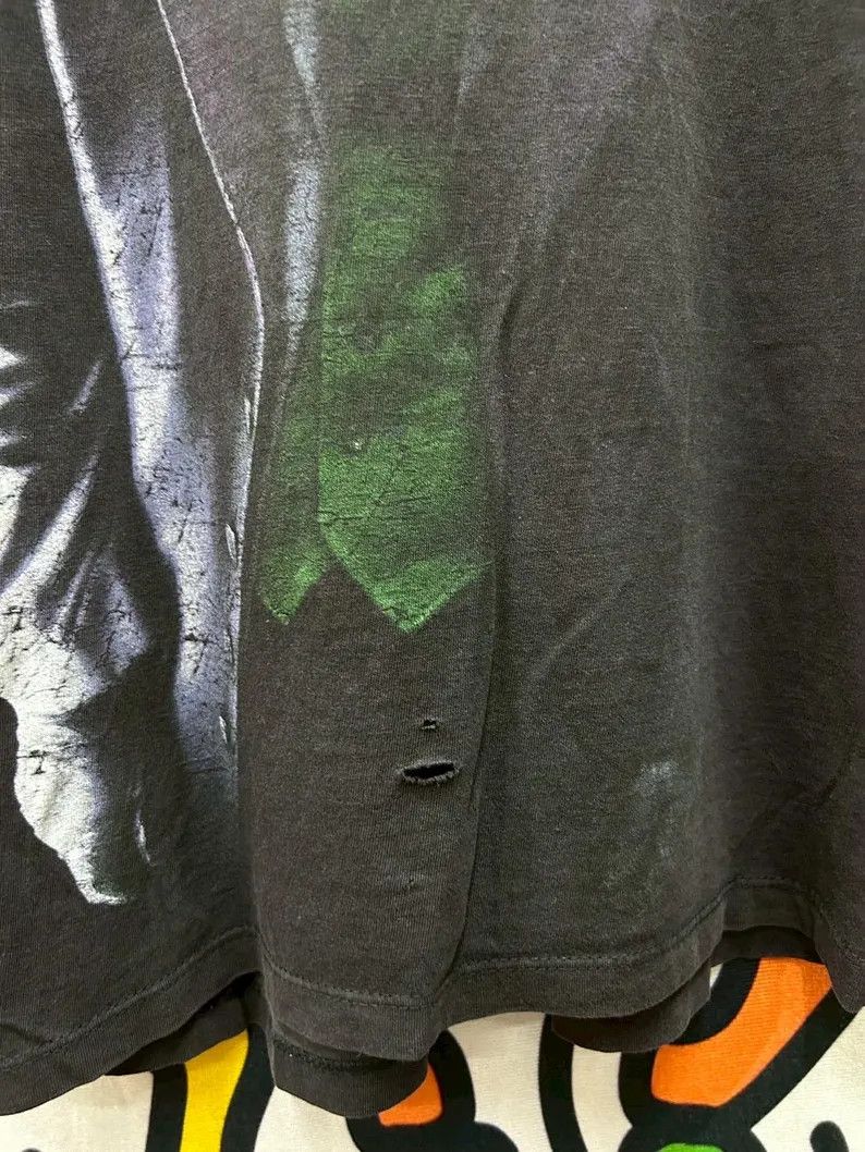 Vintage Vintage 2000s Joker Batman tshirt size S Size US S / EU 44-46 / 1 - 3 Thumbnail