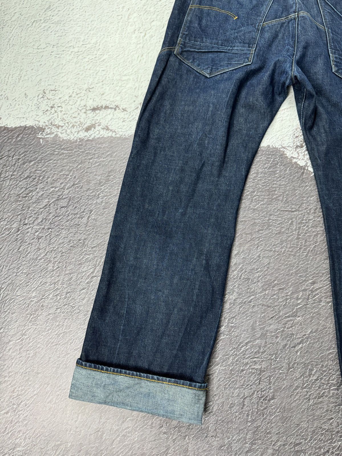 G-Star G-Star Raw KHM Loose selvedge buckle back heavy jeans Size US 34 / EU 50 - 16 Thumbnail