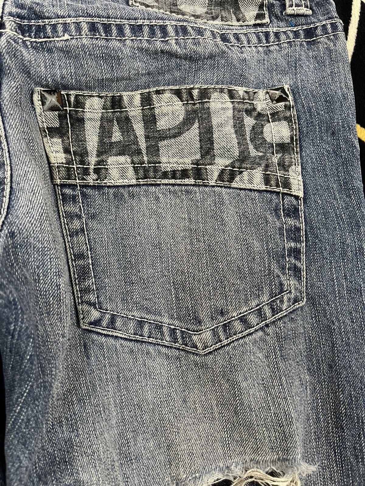 Beauty Beast × Le Grande Bleu (L.G.B.) Vintage Speed Flash Faded Distressed Denim Size US 31 - 13 Thumbnail