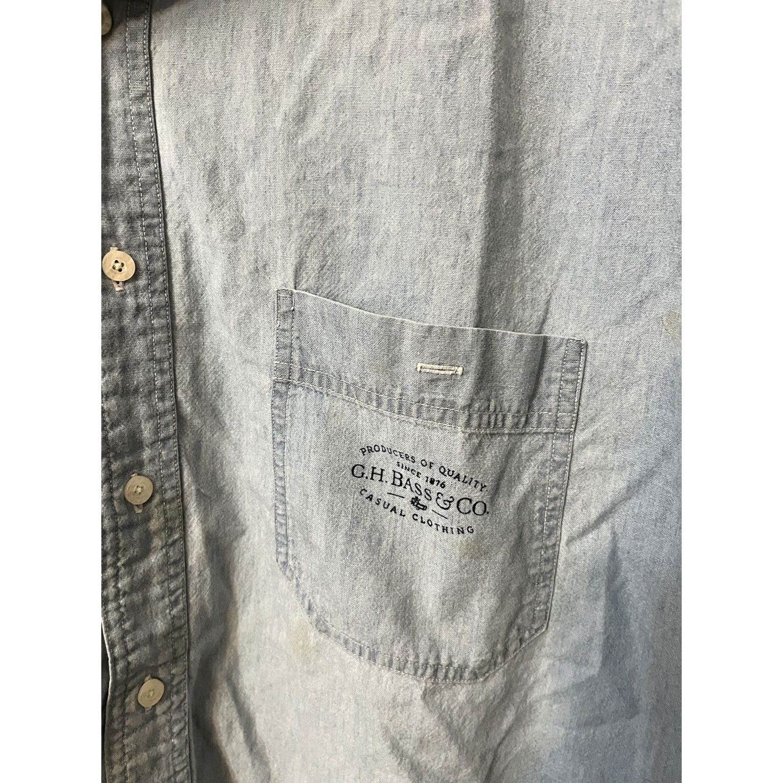Vintage G.H. Bass Chambray Shirt Blue Button Up XL Short Sleeve Size US XL / EU 56 / 4 - 3 Thumbnail
