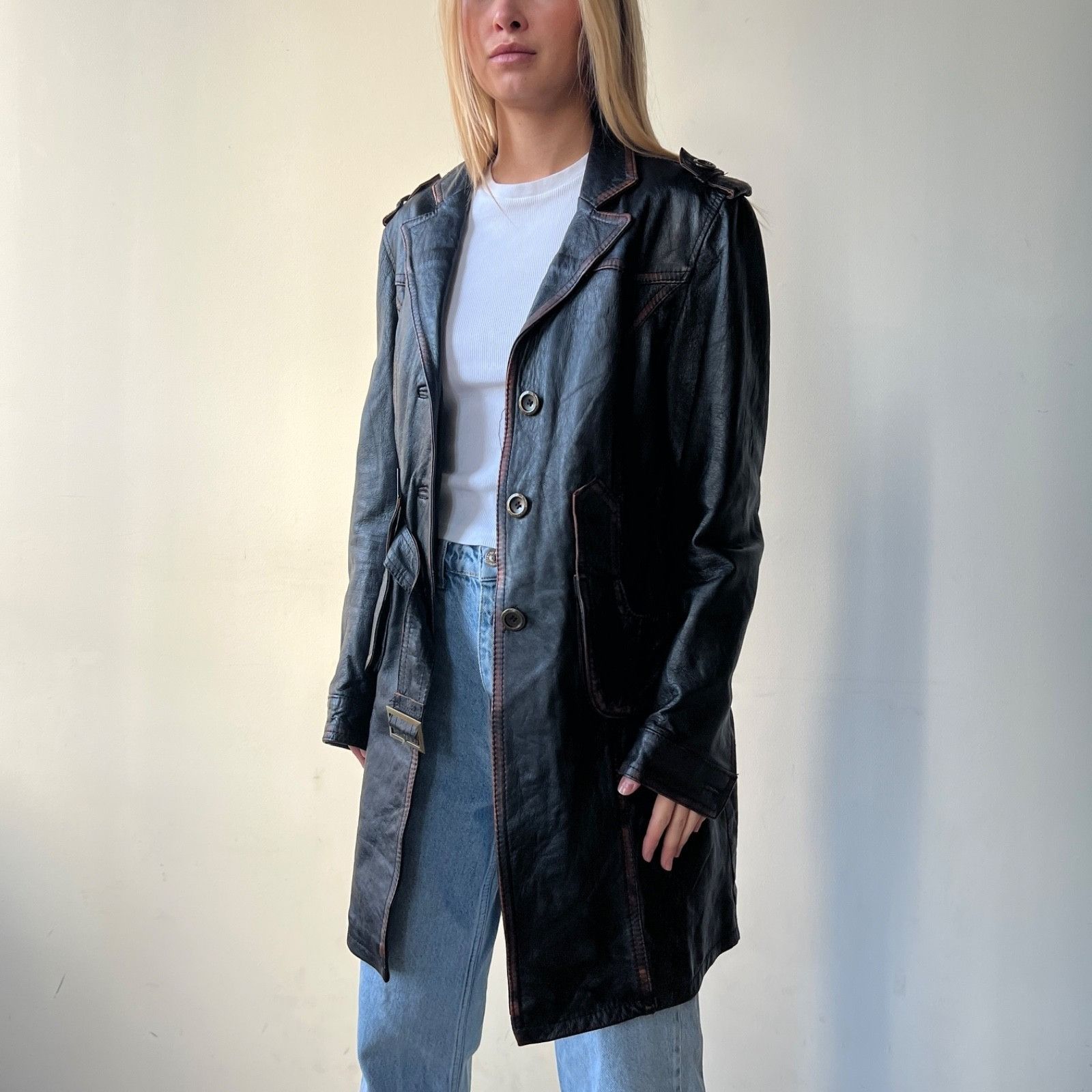 Vintage Vintage Italian Leather Trench Coat Belted Coat 9731AC Size S / US 4 / IT 40 - 2 Thumbnail