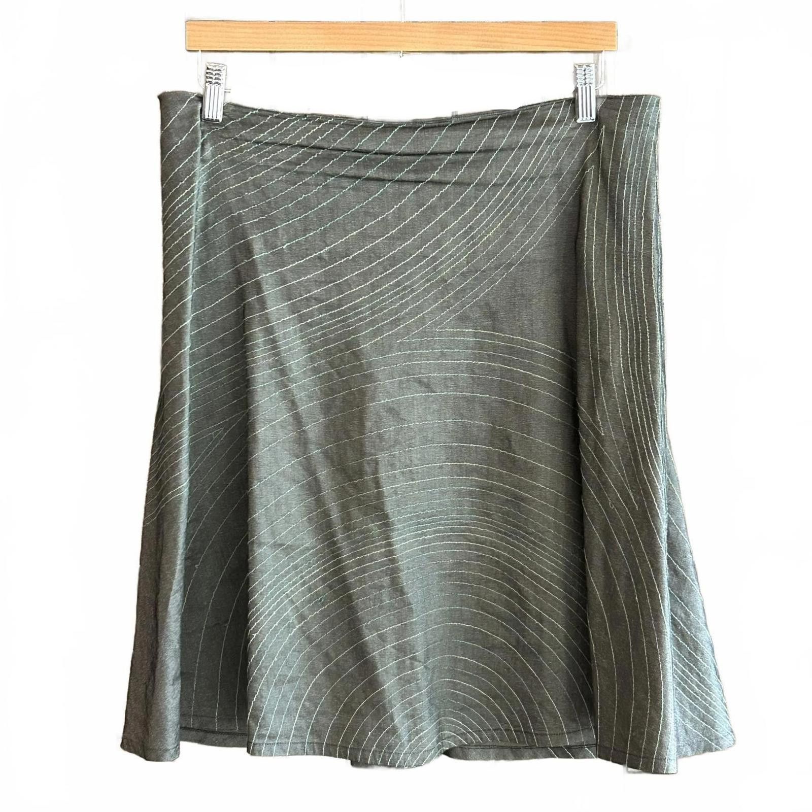 Designer Malagueta Rachel Sherman Skirt Sz Medium Grey Cyber Boho Size 32" / US 10 / IT 46 - 1 Thumbnail