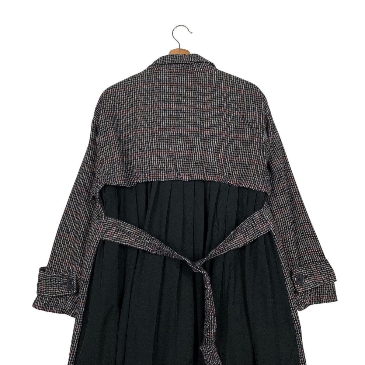 Japanese Brand Japanese Brand Begum Houndstooth Double Breasted Style Coat Size L / US 10 / IT 46 - 9 Thumbnail