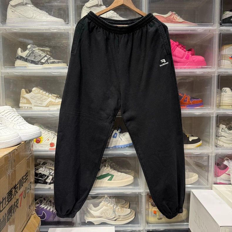 Balenciaga Balenciaga size M Logo pattern elastic over-the-knee sweat Size US 27 - 1 Thumbnail
