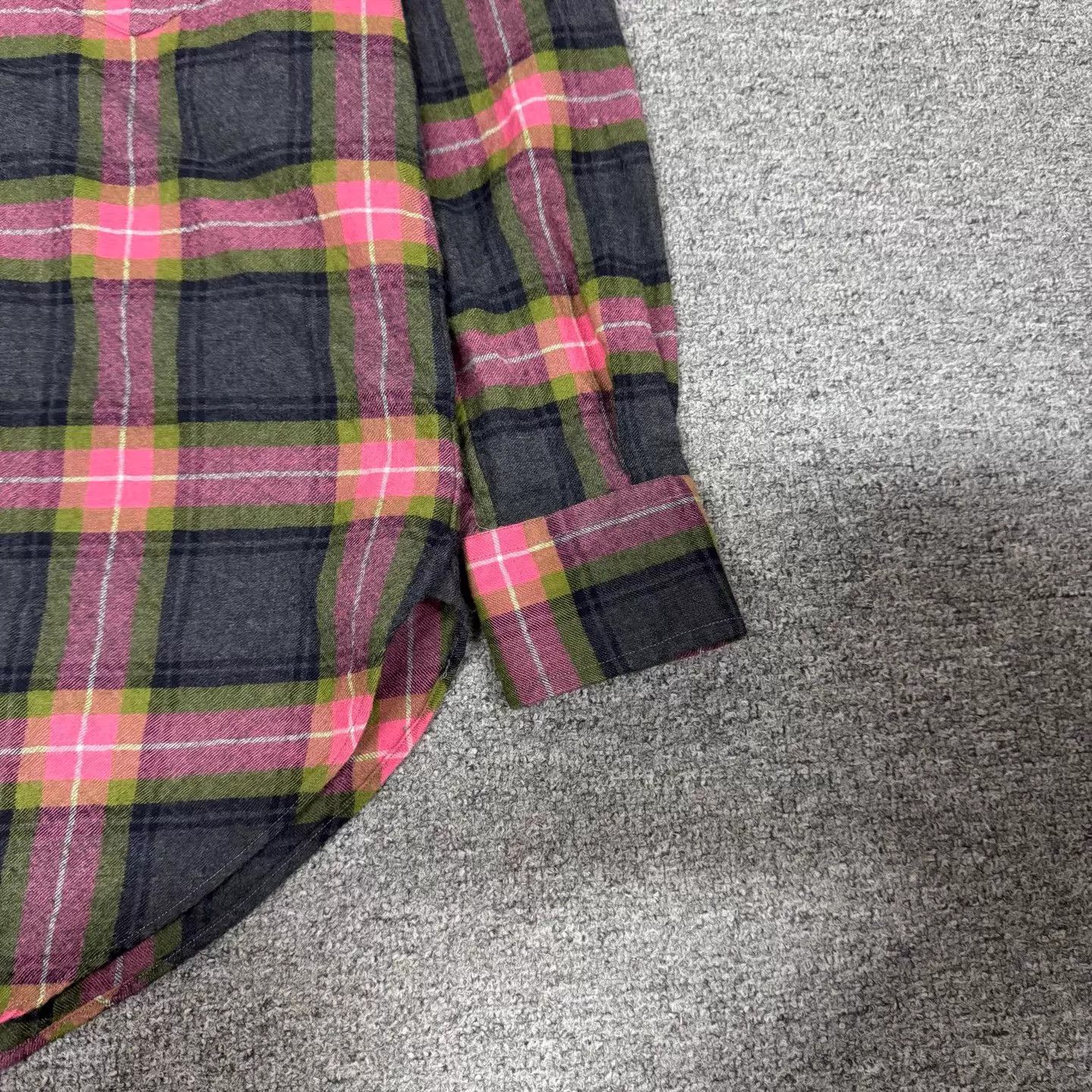 Gucci Gucci Flannel Shirt Red Green Plaid Dragon Embroidery 50 Size US M / EU 48-50 / 2 - 3 Thumbnail