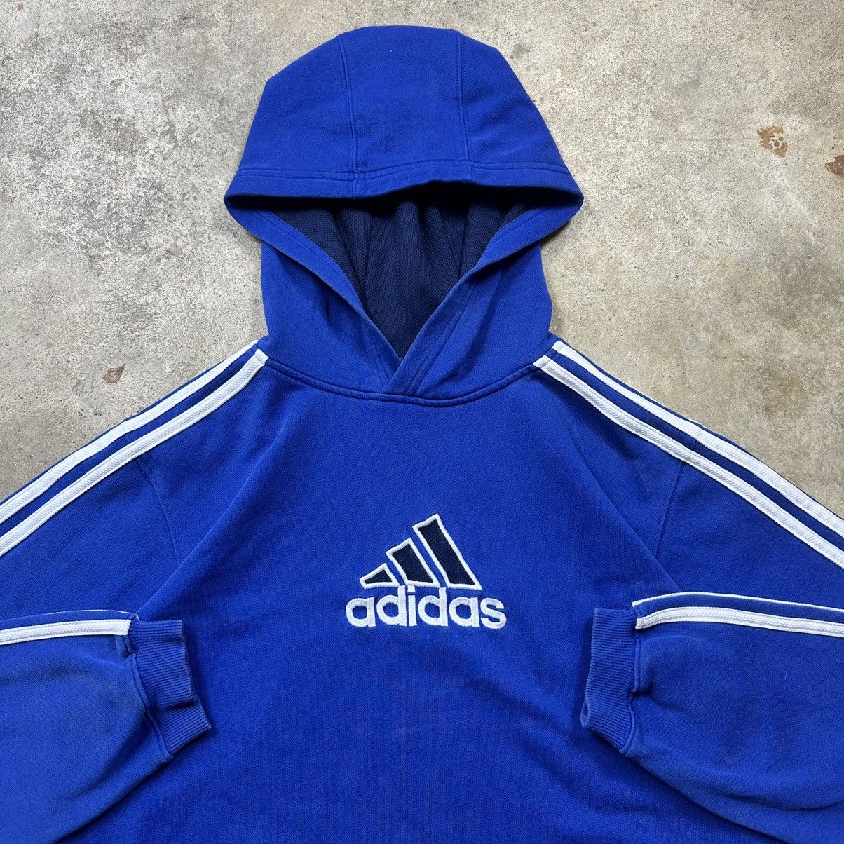 Adidas Vintage Y2K Blue Adidas Big Logo Baggy Skater Hoodie Size US XL / EU 56 / 4 - 3 Thumbnail