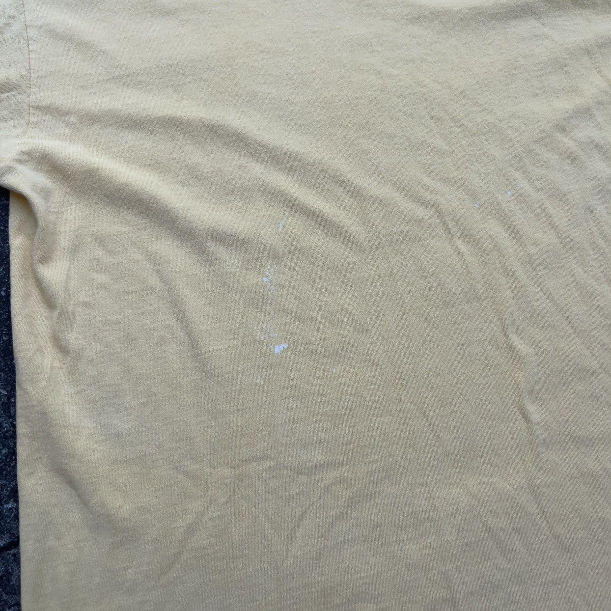Foot Locker × Vintage Vintage Thrashed 90s FOOT LOCKER Blank Canary Yellow T Shirt Size US L / EU 52-54 / 3 - 3 Thumbnail