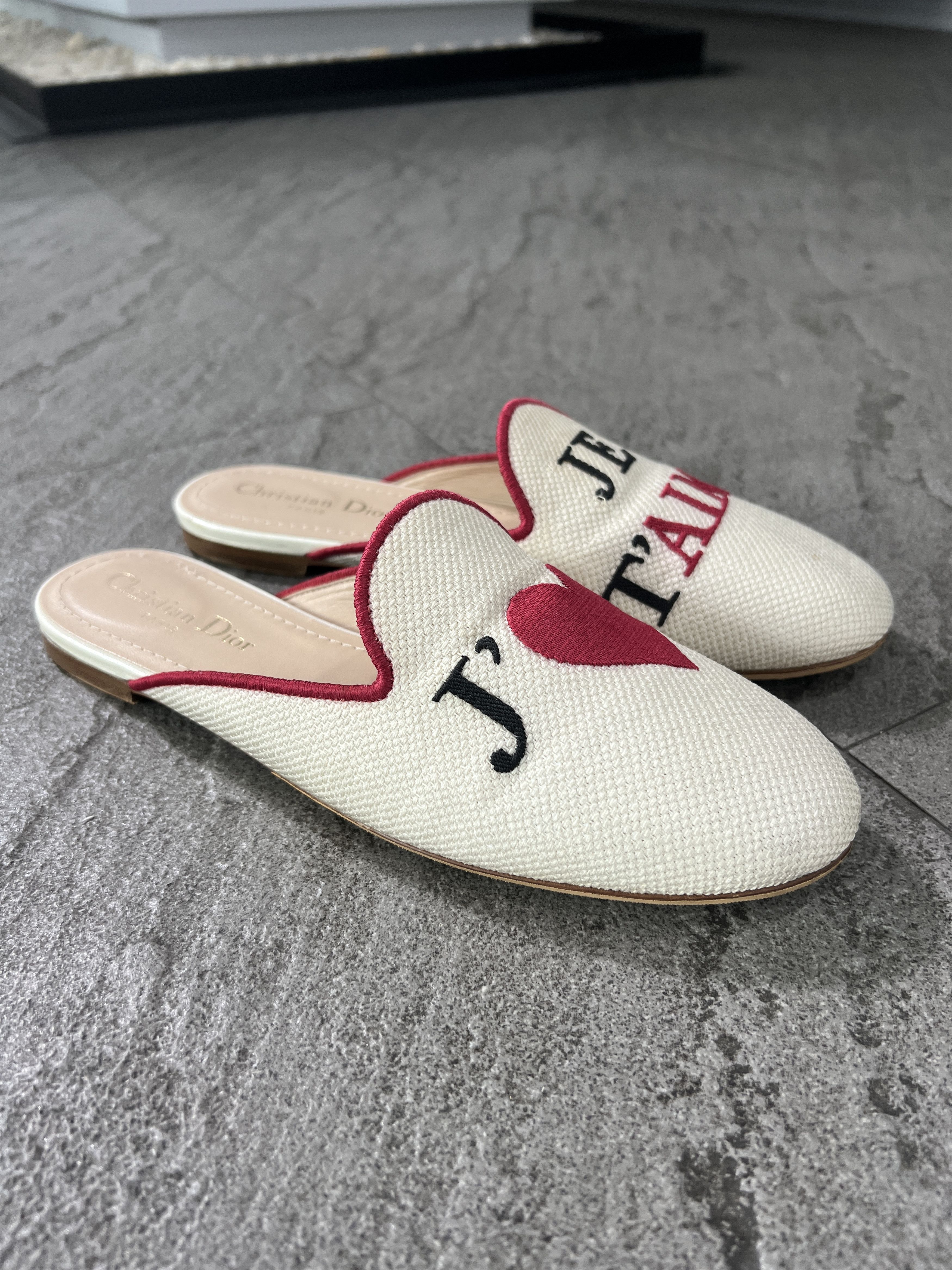Dior Dior J'Adior Je T'aime Heart Embroidered Mule Loafers 38 Size US 8 / IT 38 - 4 Thumbnail