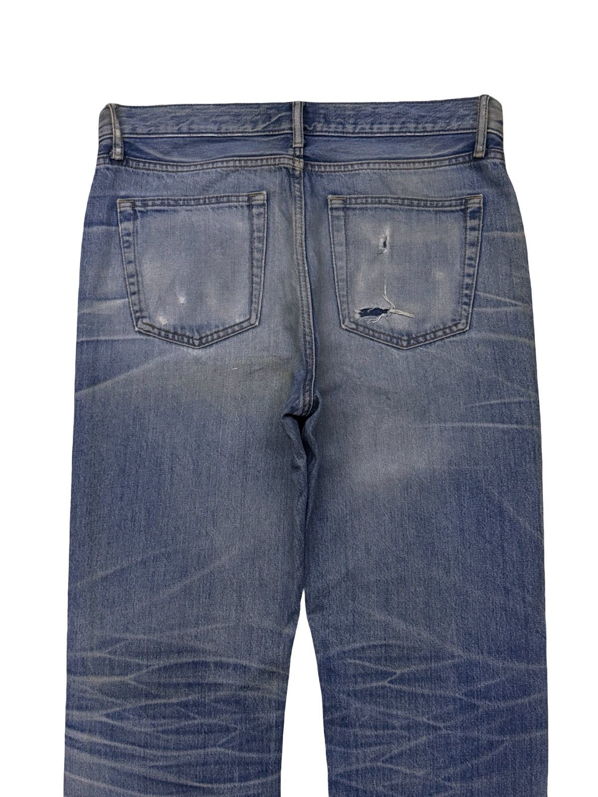 Uniqlo Vintage UNIQLO Japan Market Light Wash Distressed Denim W34 Size US 34 / EU 50 - 5 Thumbnail