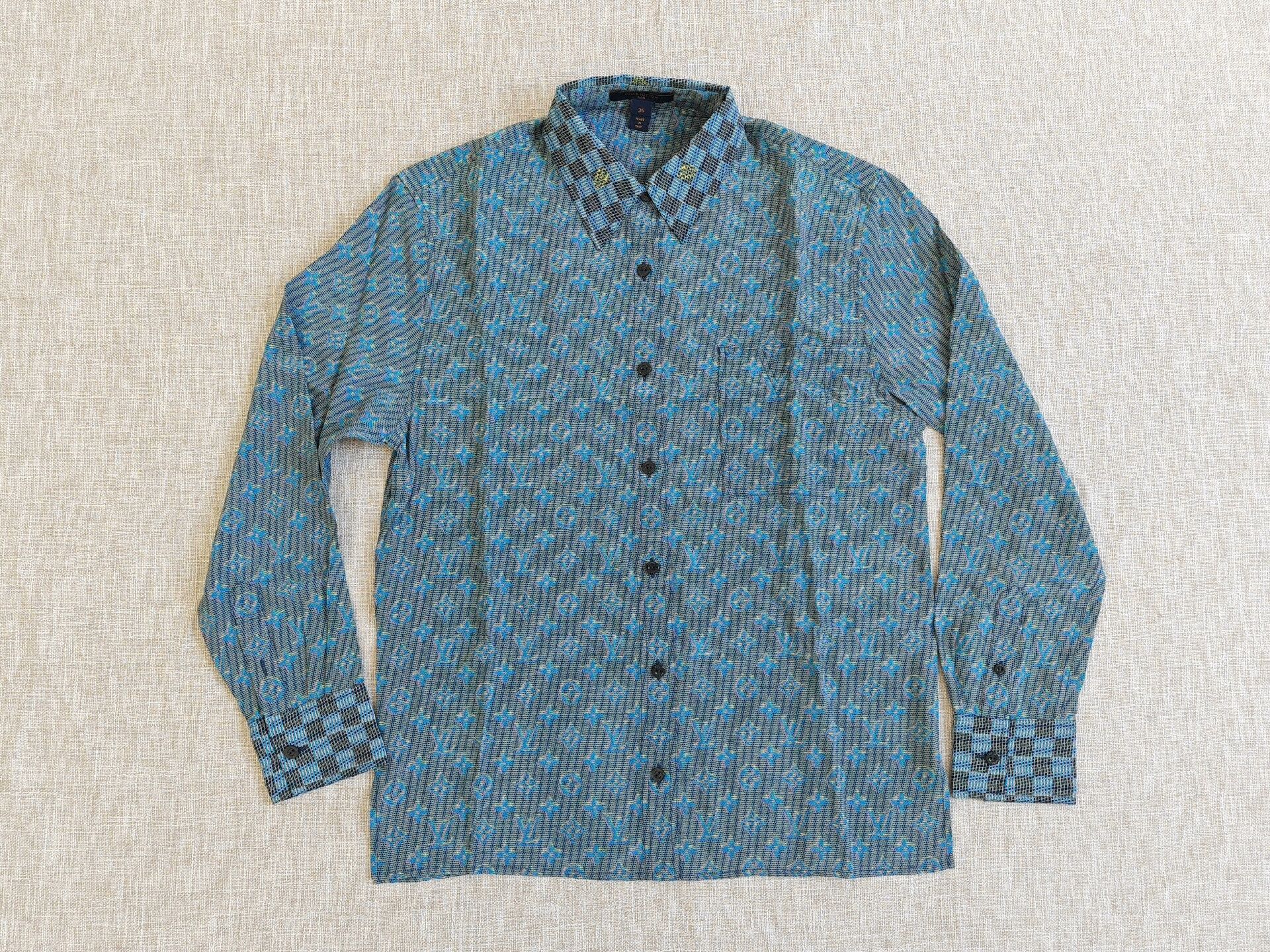 Louis Vuitton Louis Vuitton Women's Monogram Silk Shirt Size XS / US 0-2 / IT 36-38 - 1 Thumbnail