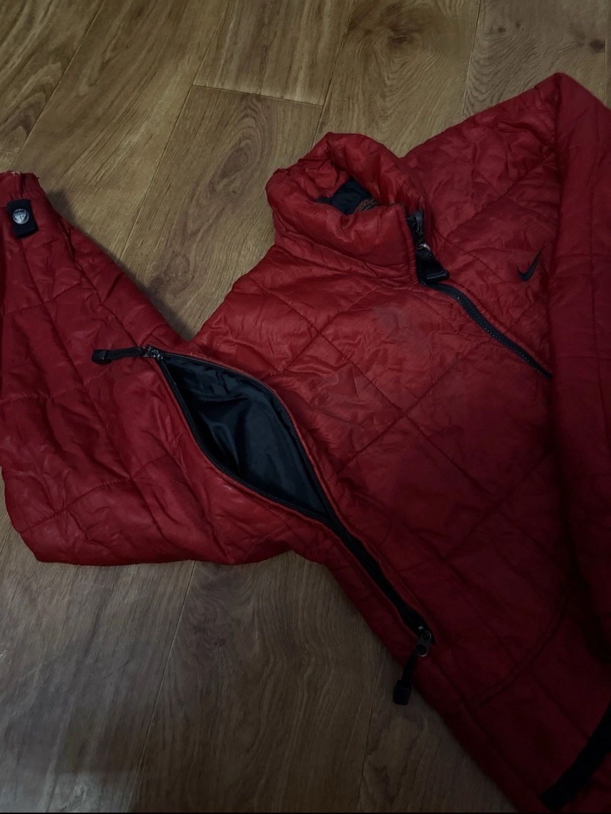 Nike ACG Vintage Nike ACG Puffer Jacket Thermal Level 2 Embroidered Size US M / EU 48-50 / 2 - 4 Thumbnail