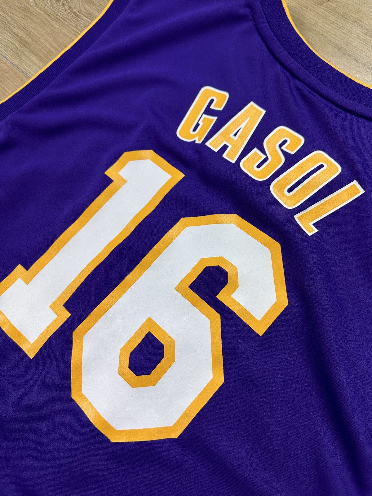 Adidas × NBA #16 Gasol L.A. Lakers Adidas Jerseys + Shorts Set Vintage Size US L / EU 52-54 / 3 - 17 Thumbnail