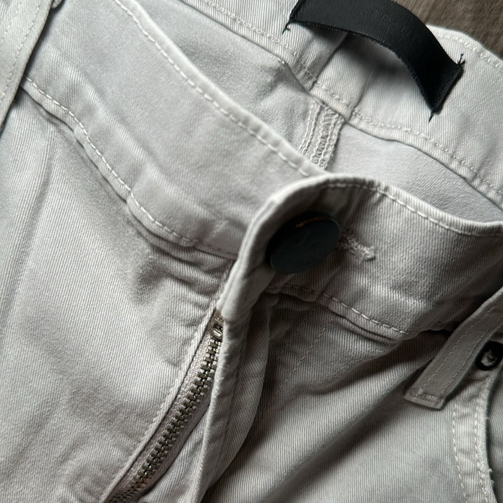 J Brand J Brand Tyler Slim Fit Chino Jeans - 36 Size US 36 / EU 52 - 7 Thumbnail