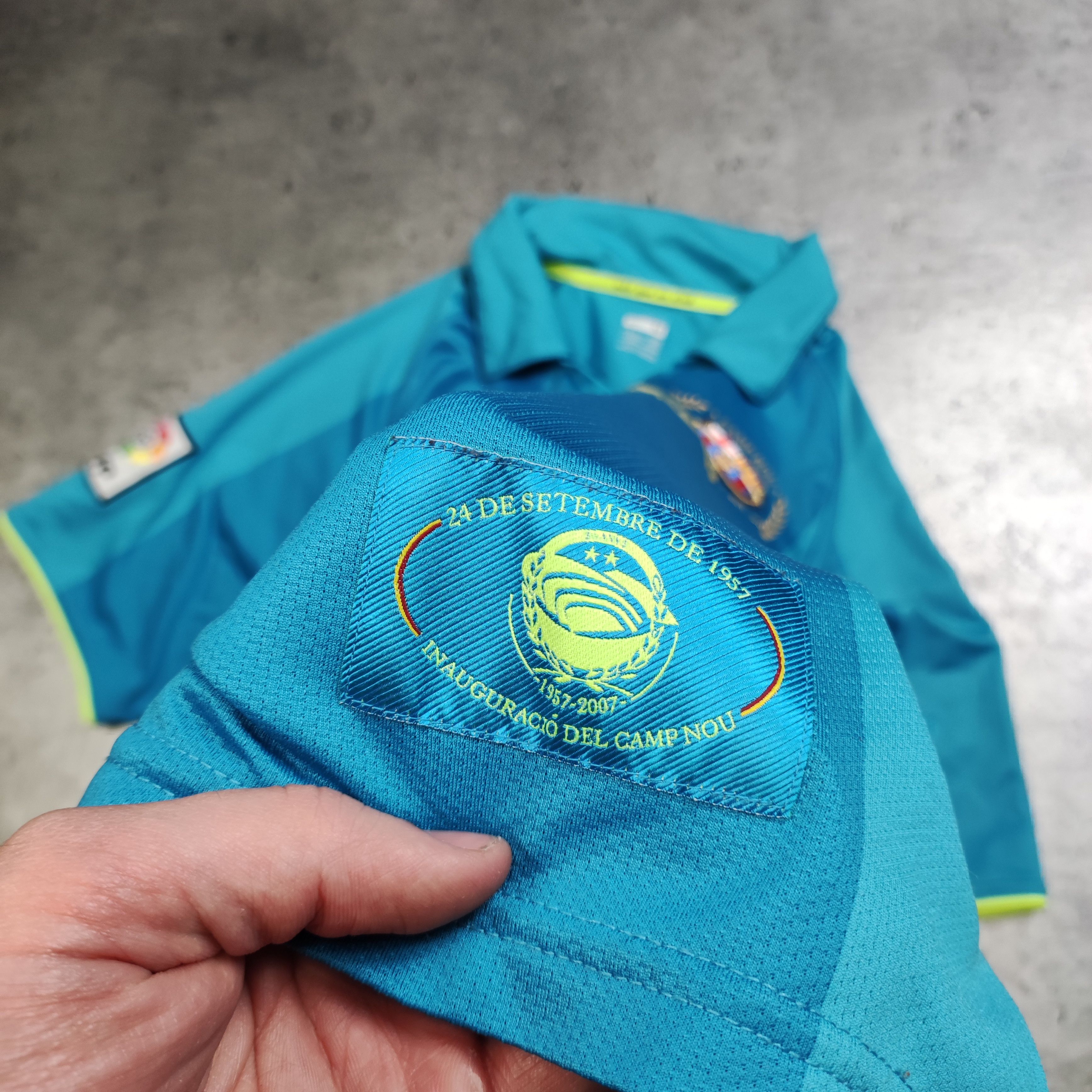 Vintage RARE FC Barcelona 2007 Away Nike Football Camp Nou Jersey Size US M / EU 48-50 / 2 - 5 Thumbnail