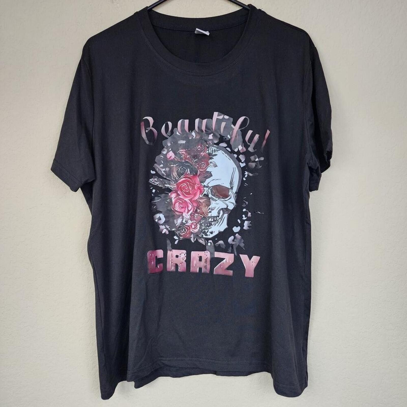 Other XXL Beautiful Crazy Black Floral Skull Tee Size XXL / US 16-18 / IT 52-54 - 1 Thumbnail