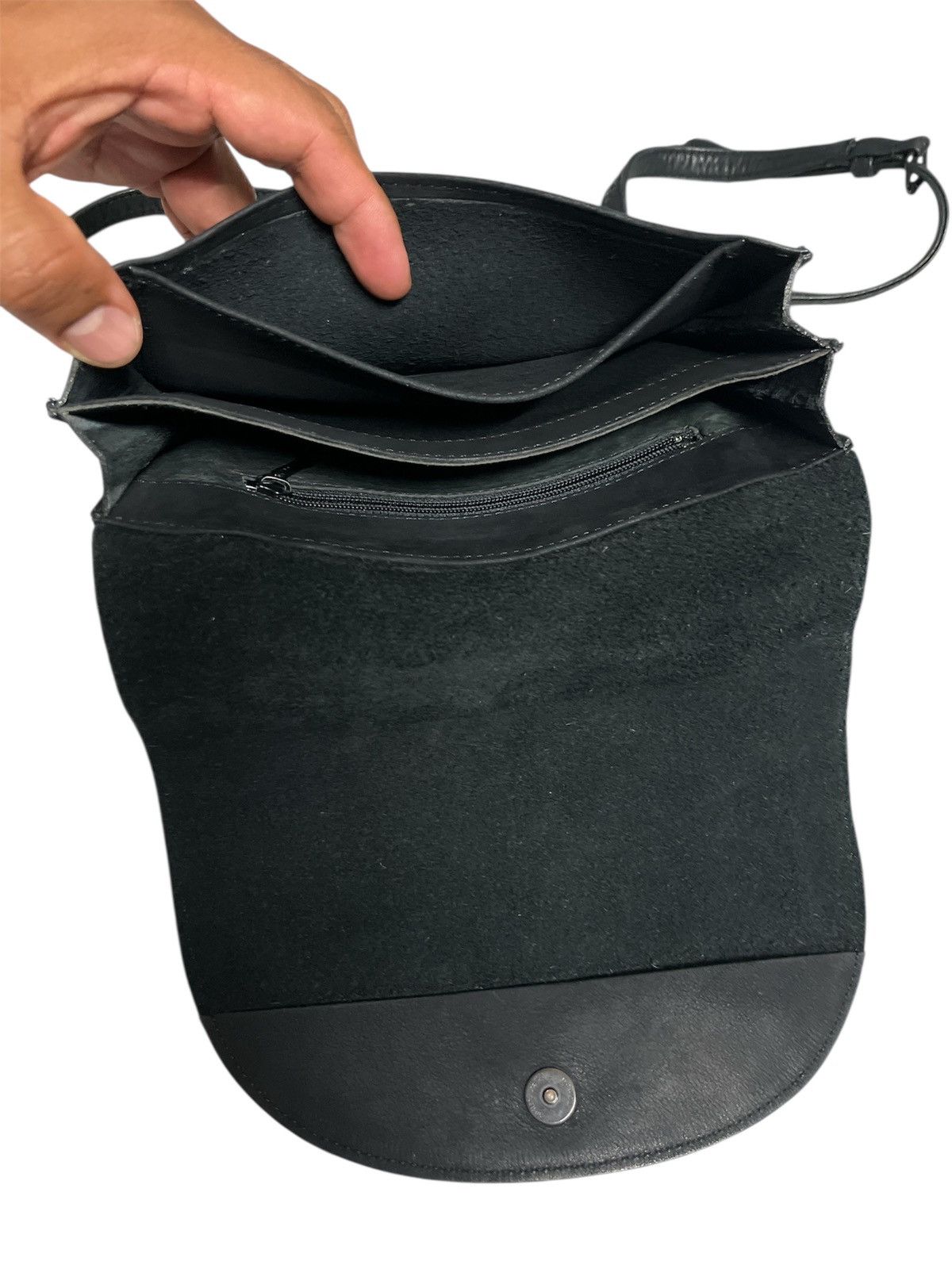 Yohji Yamamoto Sling Bag Leather 'Y.sac' By Yohjiyamamoto Size ONE SIZE - 5 Thumbnail