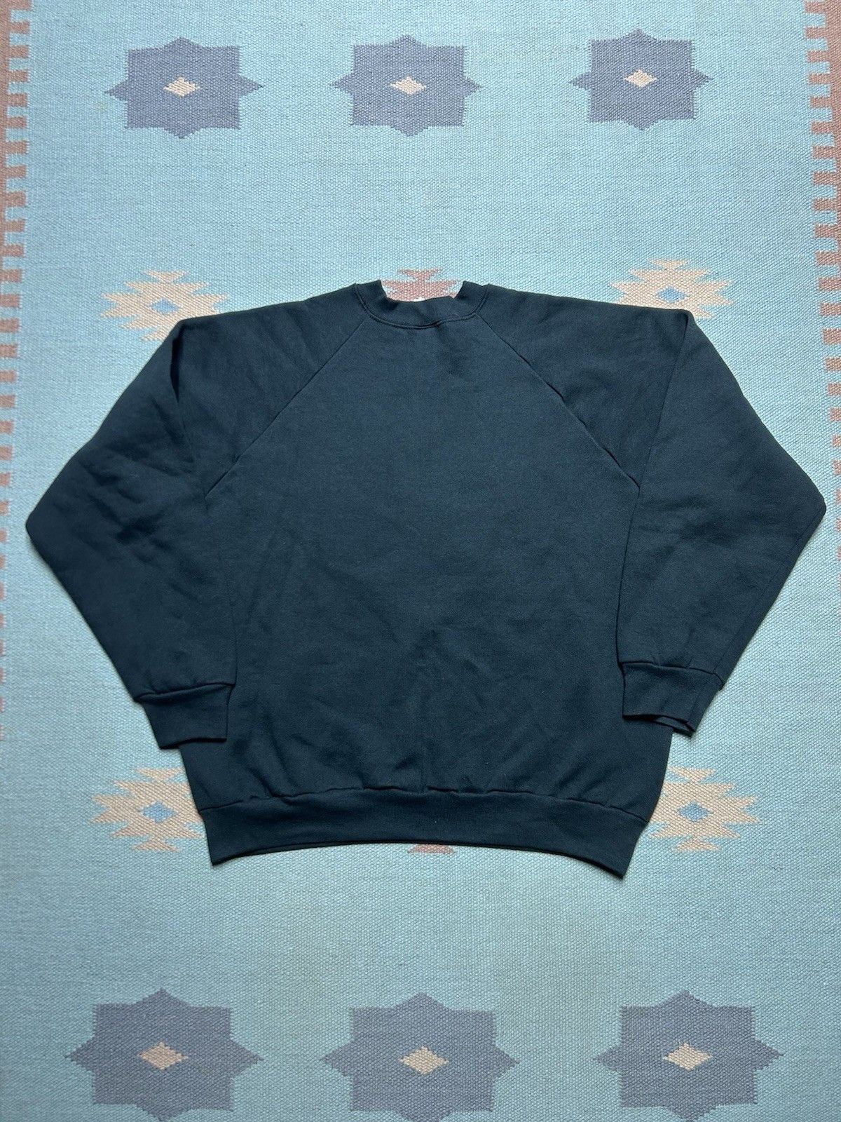 Vintage Vtg 90s sweatshirt cut & sew maze geometric fruit loom L Size US L / EU 52-54 / 3 - 5 Thumbnail