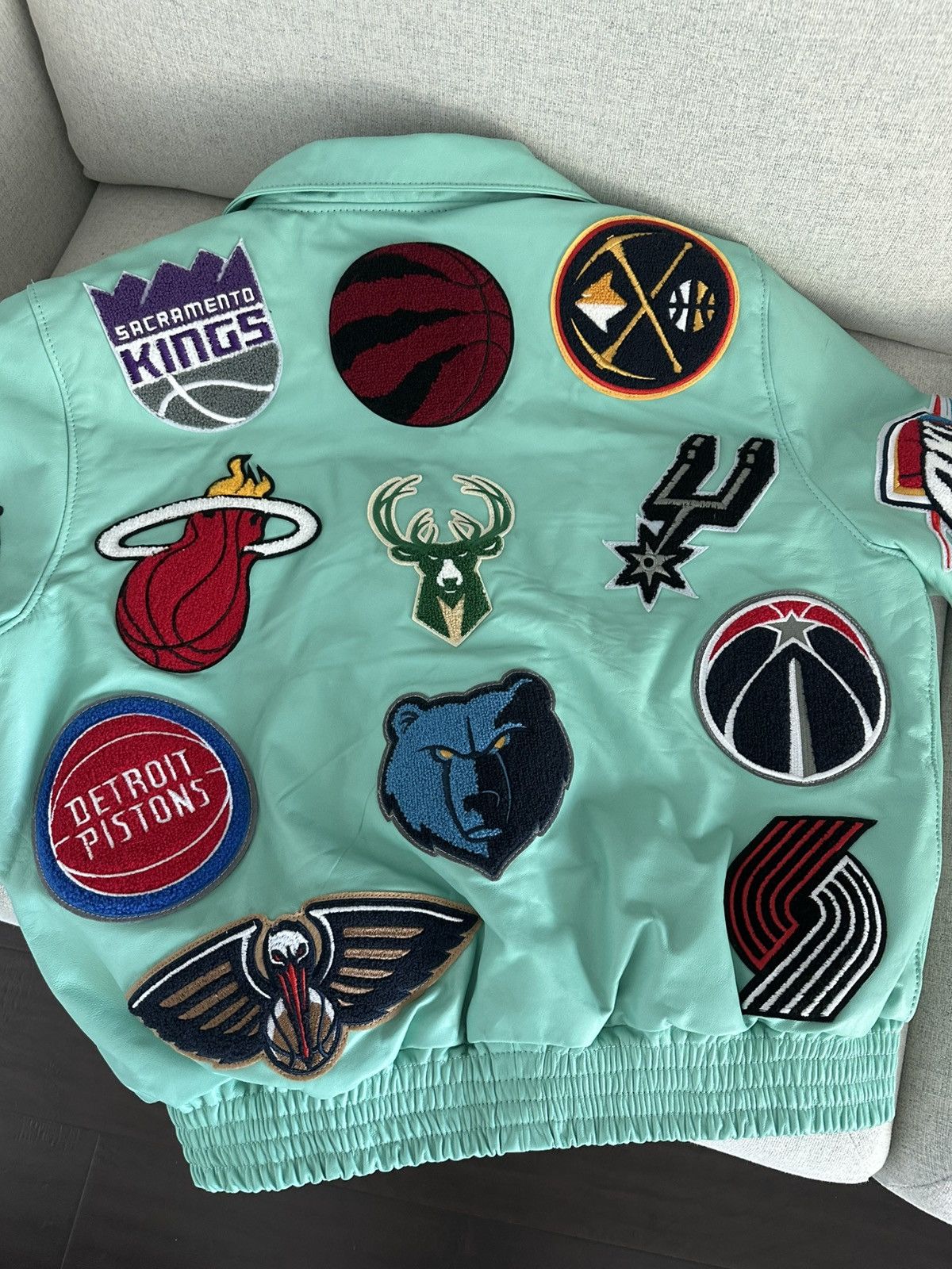 Jeff Hamilton Signed Jeff Hamilton x NBA logo jacket Size US L / EU 52-54 / 3 - 8 Thumbnail