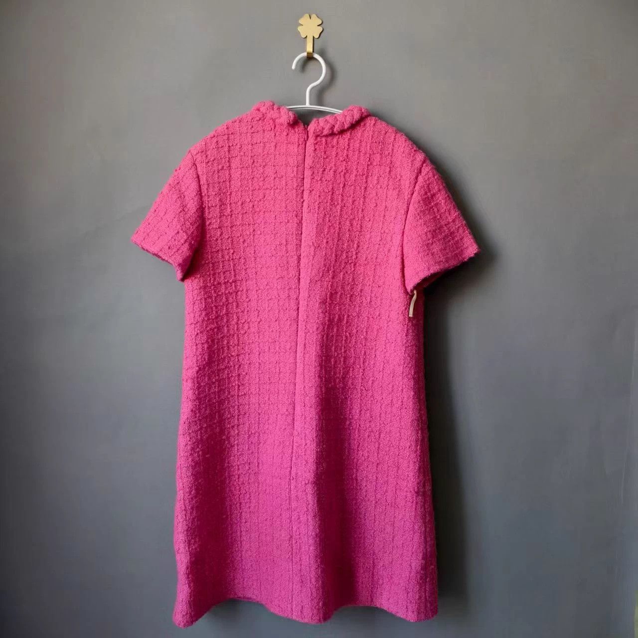 Valentino Valentino letter logo tweed crewneck short pink women's Size M / US 6-8 / IT 42-44 - 2 Thumbnail