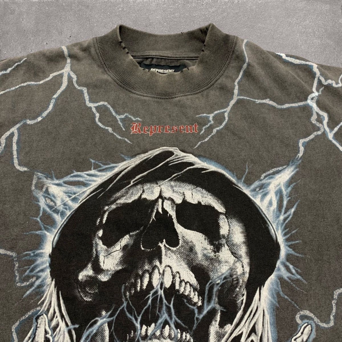 Represent Clo. Represent XS Louder Than Hell Vintage Grey Tee Size US XS / EU 42 / 0 - 3 Thumbnail