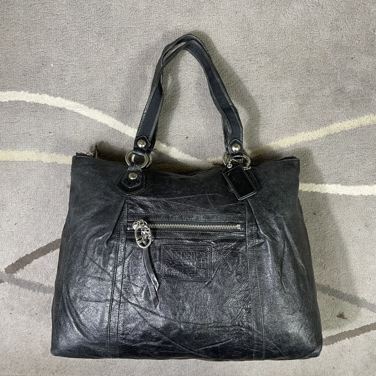 COACH Poppy Signature Y2K Tote Bag Black Coach × Designer 