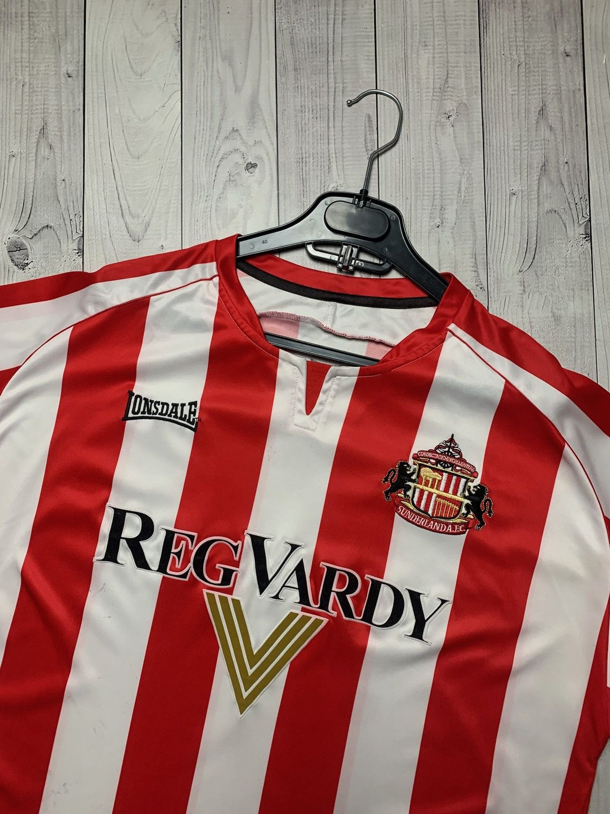 Lonsdale × Vintage Vintage Londsdale Sunderland soccer jersey size L striped Size US L / EU 52-54 / 3 - 2 Thumbnail