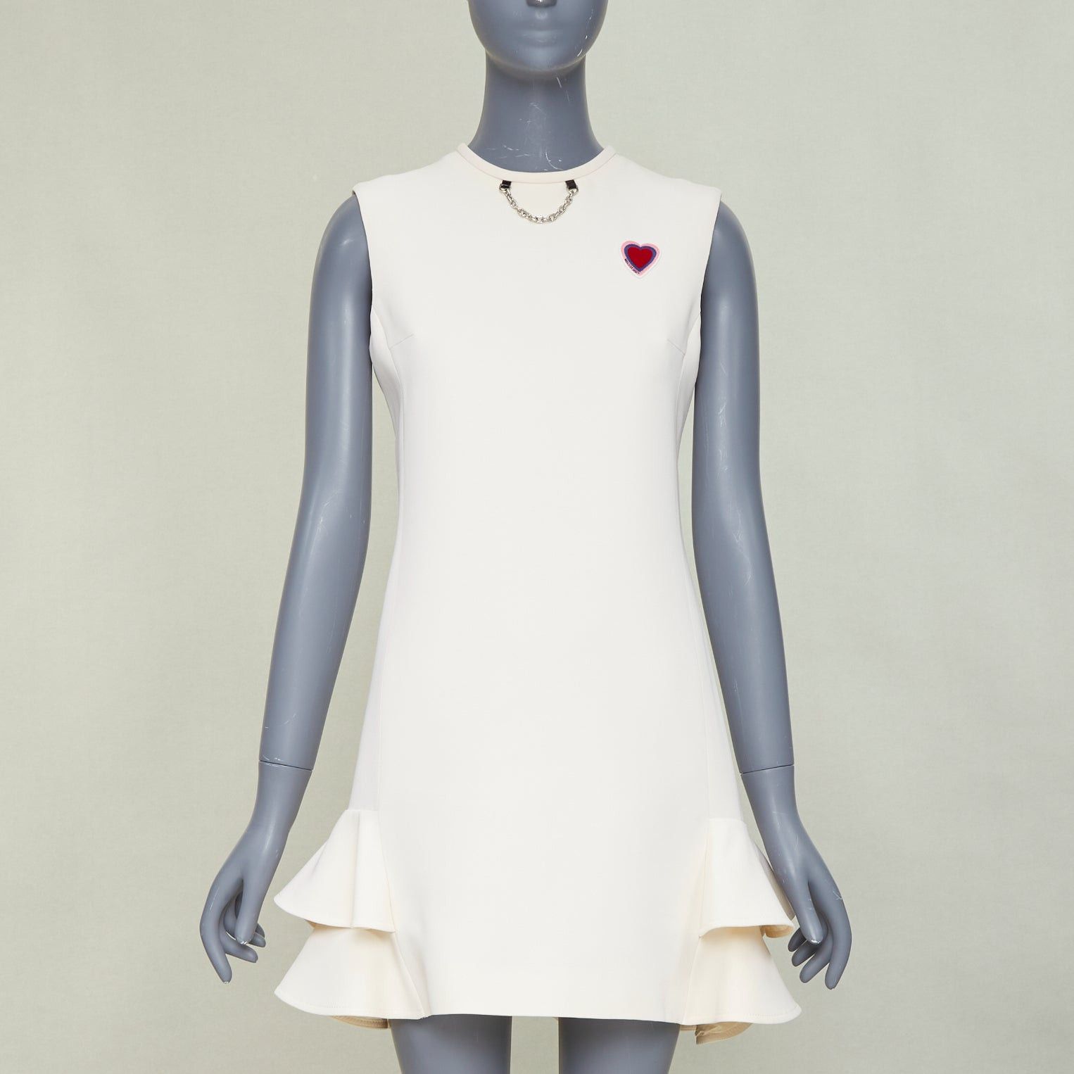 Louis Vuitton LOUIS VUITTON 2021 Game On ivory wool silk red Heart Logo embroidered ruffle hem dress FR36 S Size S / US 4 / IT 40 - 1 Thumbnail