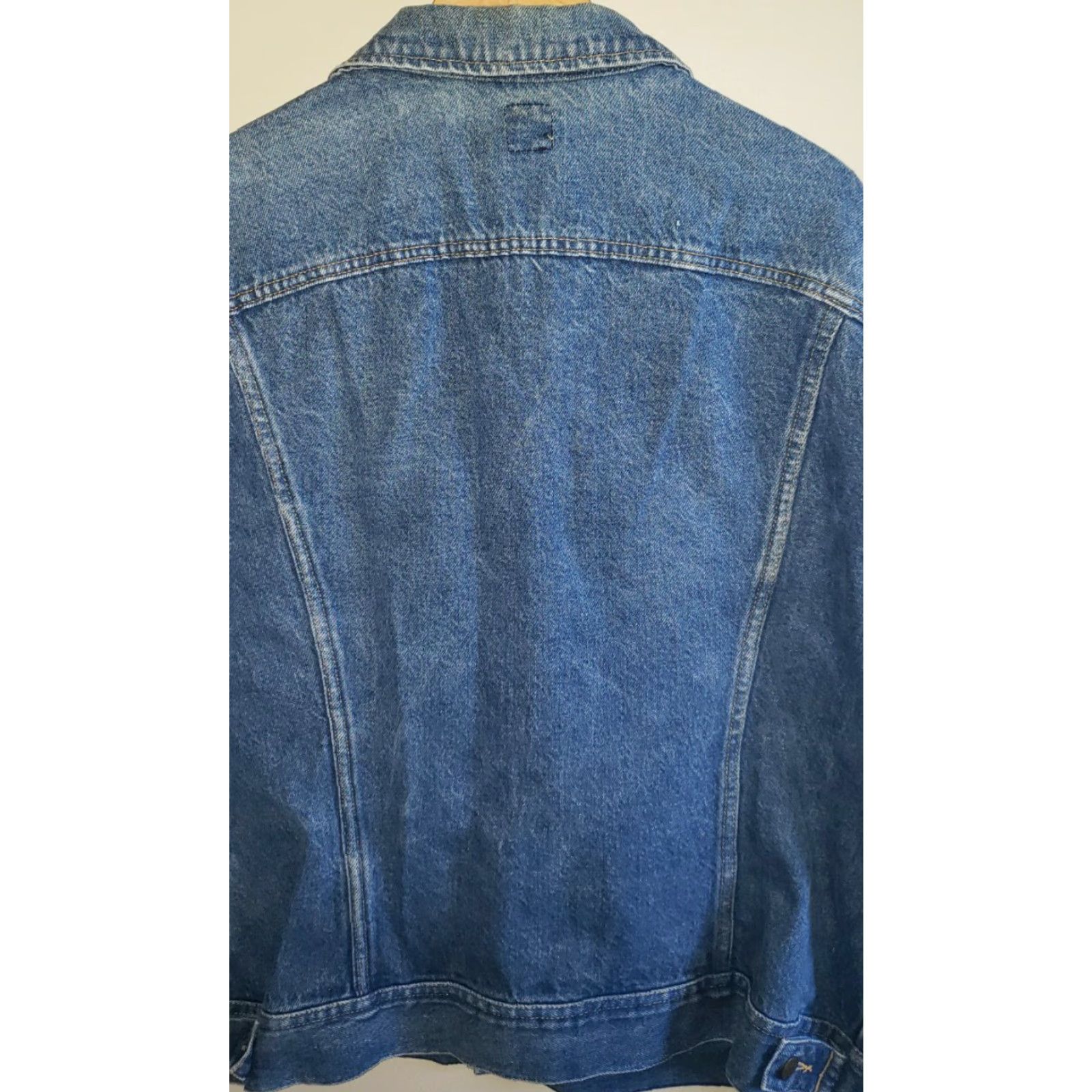 Lee VINTAGE LEE Riders Denim Jean Jacket Sz 46L Distressed Western Rancher USA 90s Mens Jacket Jeans Distressed Blue Size US 30 / EU 46 - 4 Thumbnail