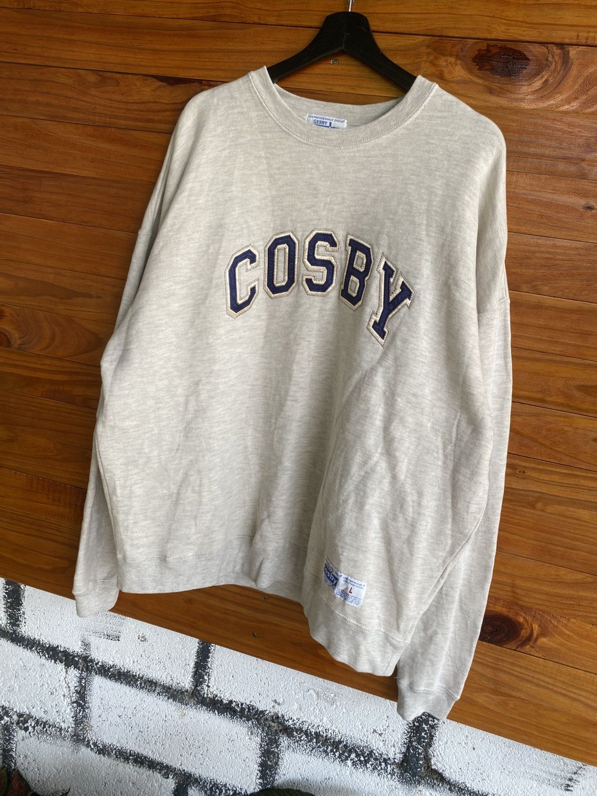 Vintage Vintage Cosby Freak’s Store Beige Sweatshirt Big Logo Size US L / EU 52-54 / 3 - 4 Thumbnail