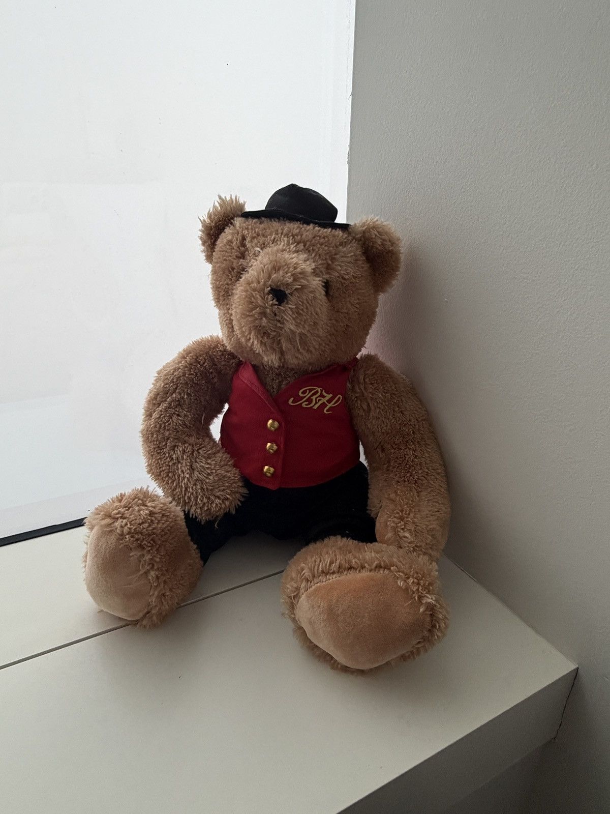 Other The Bowery Hotel “Bo” Bear Plush — Collectible/Rare/Sold Out Size ONE SIZE - 3 Thumbnail