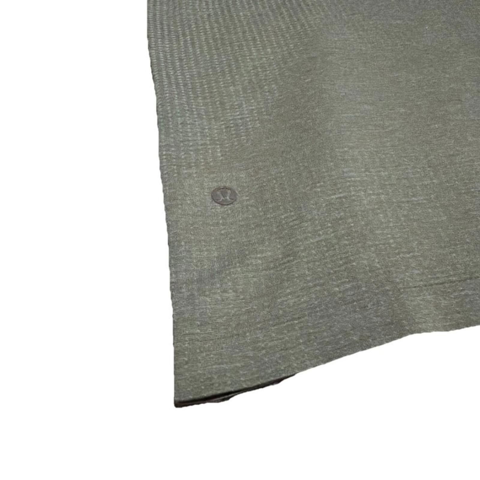 Lululemon LULULEMON METAL VENT SHORT SLEEVE SHIRT SMALL Size US S / EU 44-46 / 1 - 3 Thumbnail