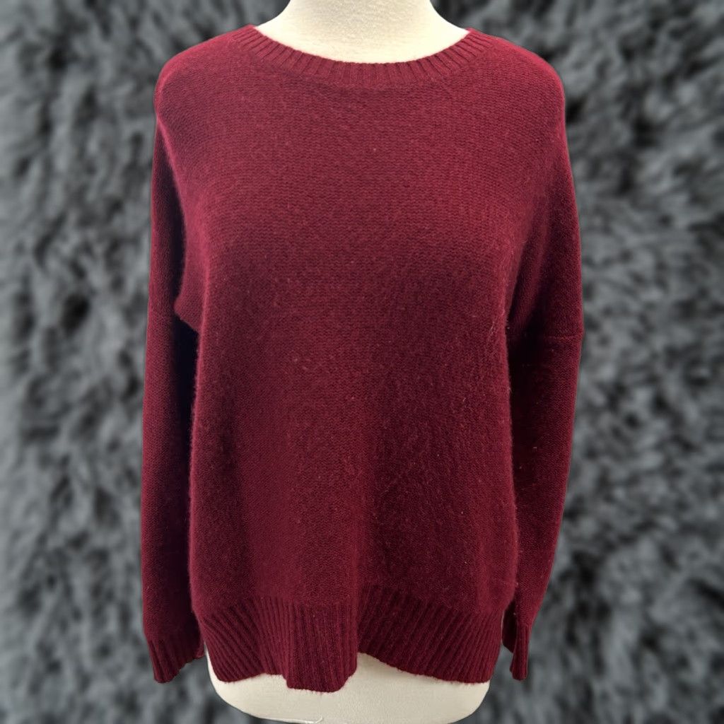 Vintage VINTAGE 360 Cashmere Women's Sweater Oversized Pullover Medium Red Cashmere Knit Classic Fall Winter Spring Size M / US 6-8 / IT 42-44 - 1 Thumbnail