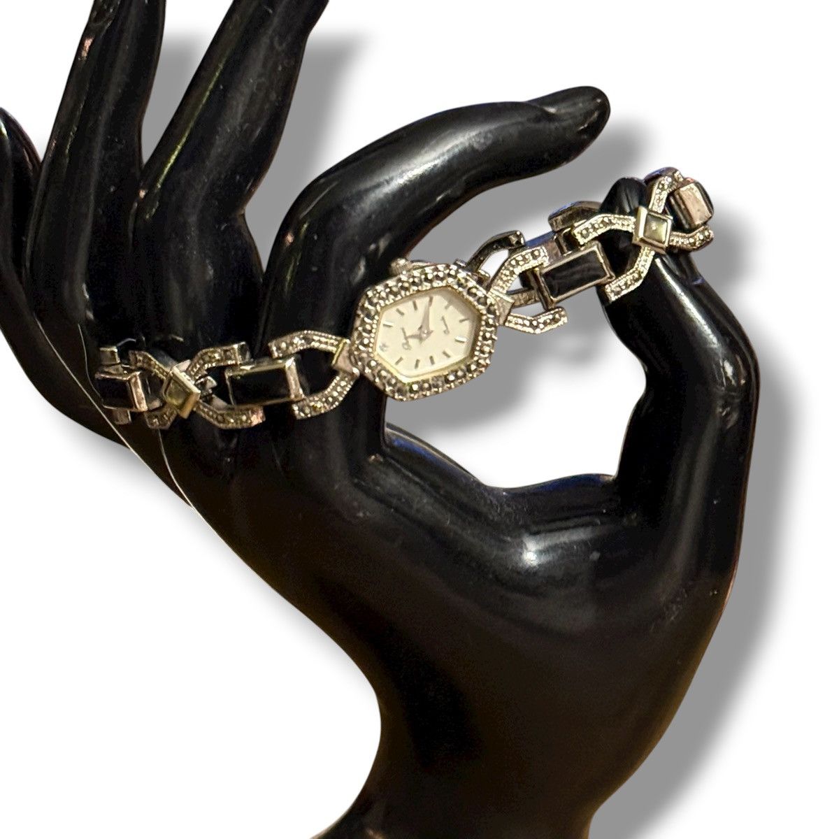 Vintage Vintage Parmex silver marcasite hugs and kisses watch Size ONE SIZE - 7 Thumbnail