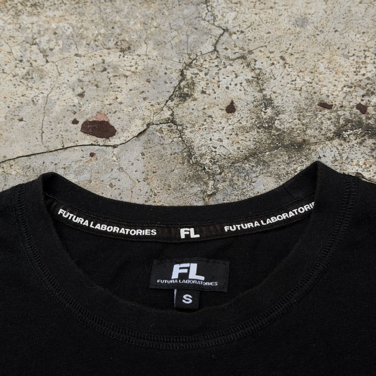 Futura Futura box logo signature Graphic Design Tee Japanese Brand Size US S / EU 44-46 / 1 - 3 Thumbnail