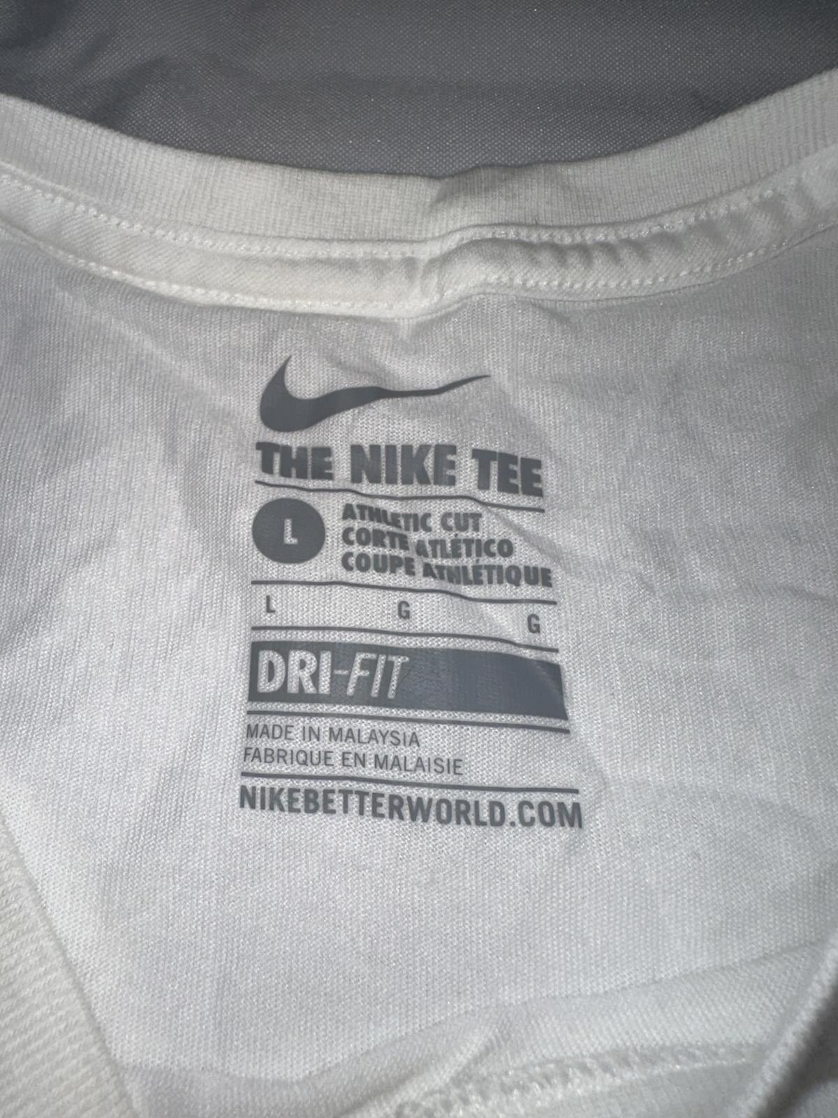 Nike Nike Dri-FIT Swoosh Athletic Training T-Shirt Size US L / EU 52-54 / 3 - 4 Thumbnail